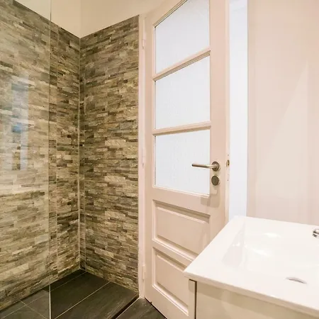 Shortstayflat - New & Spacious Iii Apartmán *